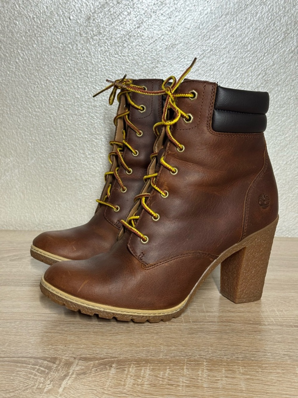 Timberland Women 9.5 Tillston 6-Inch Double Collar Leather Boots Brown Leather